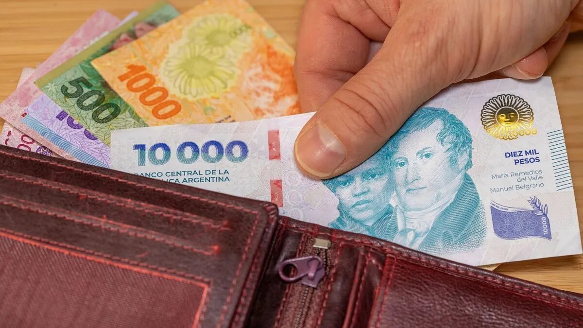  Las paritarias perdieron contra la inflación