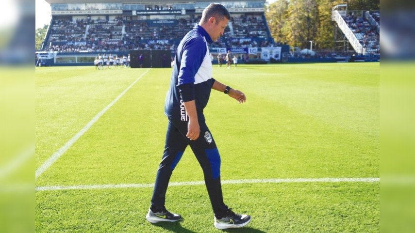 Flores: “Me siento respaldado por los jugadores y los dirigentes”