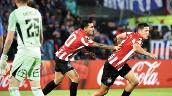 El León rugió fuerte en Chile: “Ganamos y algunos se la van a tener que masticar”