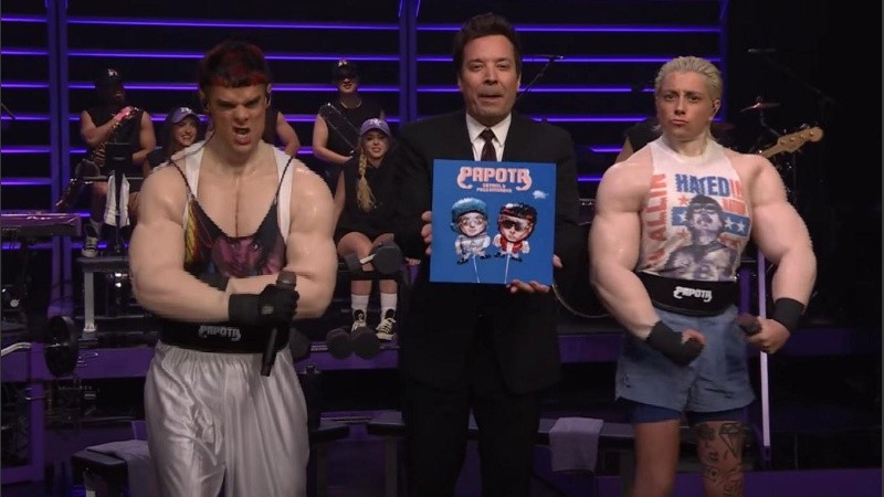 Ca7riel & Paco Amoroso se presentaron en el programa de Jimmy Fallon y hay video
