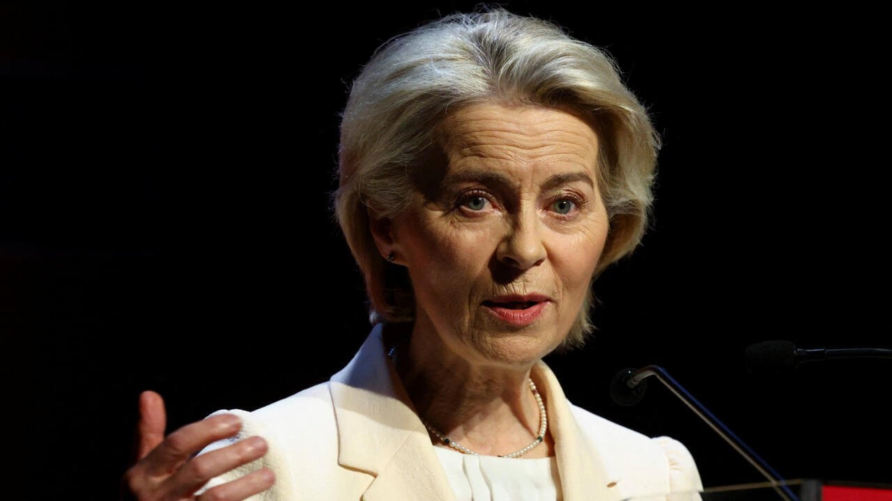 Ursula von der Leyen pasó dos intentos de destitución