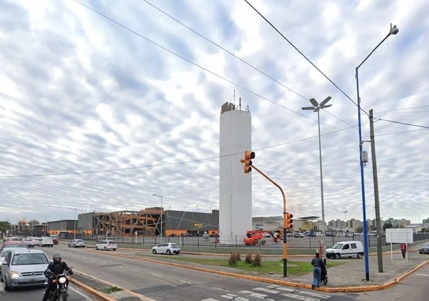 Tres detenidos y una polic&iacute;a herida en un intento de robo