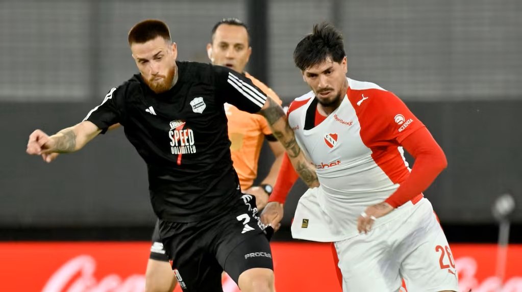 El Rojo le gan&oacute; a Riestra y Argentinos a Belgrano, desplazando a River a la Sudamericana