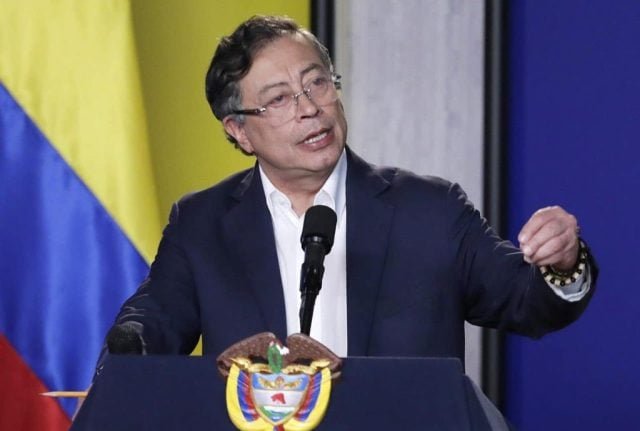 Petro orden&oacute; un bombardeo contra disidencias de las FARC