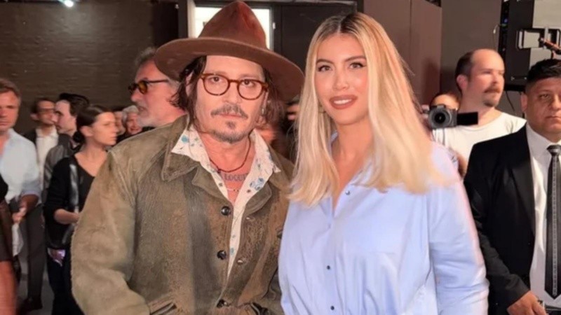 &iquest;Tic-Tac? Wanda Nara se encontr&oacute; con Johnny Deep y posaron juntos