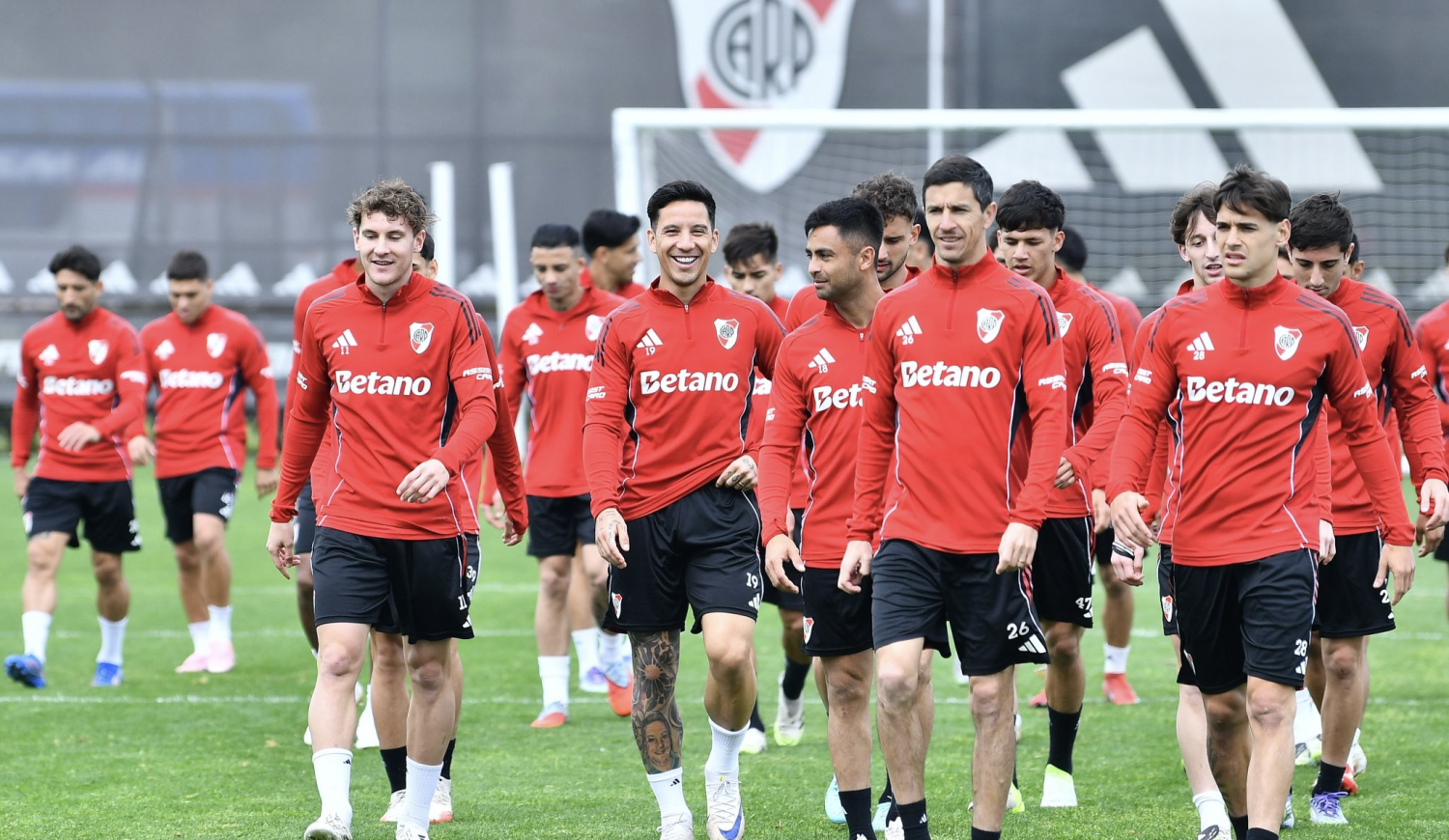 River enfrenta a Palmeiras en un duelo clave en la Copa Libertadores