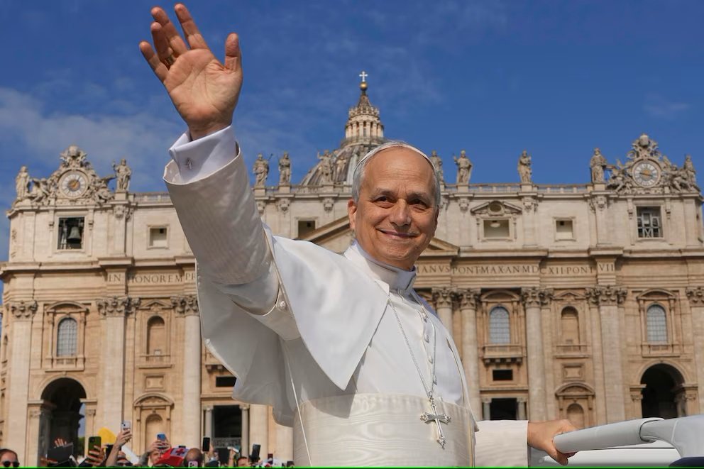 El Papa León XIV inició formalmente su pontificado