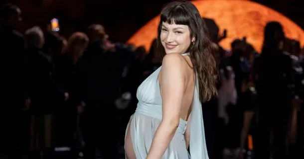 Úrsula Corberó compartió cómo crece su pancita y derritió a sus seguidores