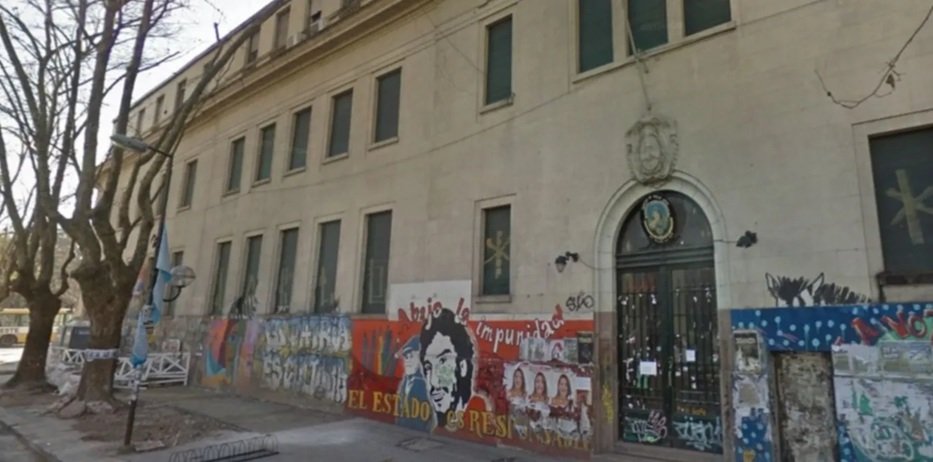 Amenaza de una masacre a tiros en la UNLP: &ldquo;Todos nos vamos a ir con el diablo&rdquo;