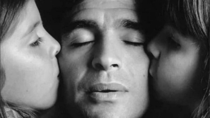 Las emotivas publicaciones de Dalma y Gianinna por el cumpleaños de Diego Maradona