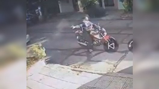 Acribillaron a balazos a una mujer y sospechan de un sicario