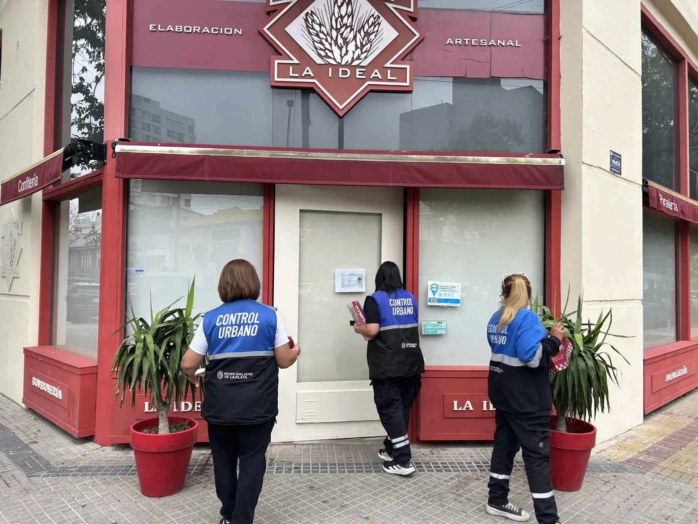 ¿Cómo sigue la investigación de la intoxicación fatal con salmonella tras el análisis negativo a una tortilla?