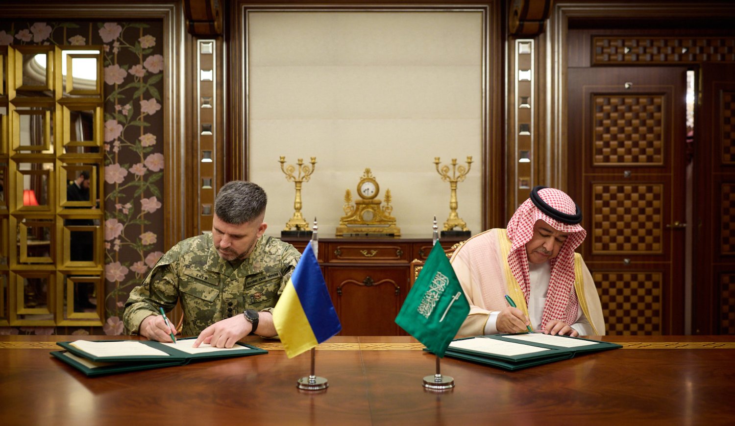 Acuerdo de cooperación entre Ucrania y Arabia Saudita