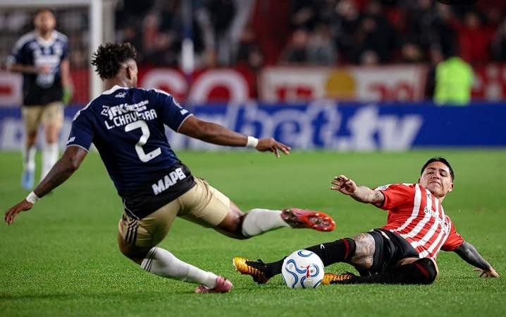 Con el aura del Tata Brown, el resabio de la historia y la mística de siempre, el Pincha sigue en la Copa
