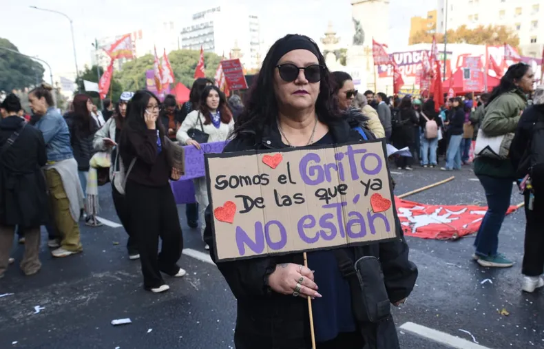 Ni Una Menos: multitudinaria movilización federal contra los femicidios