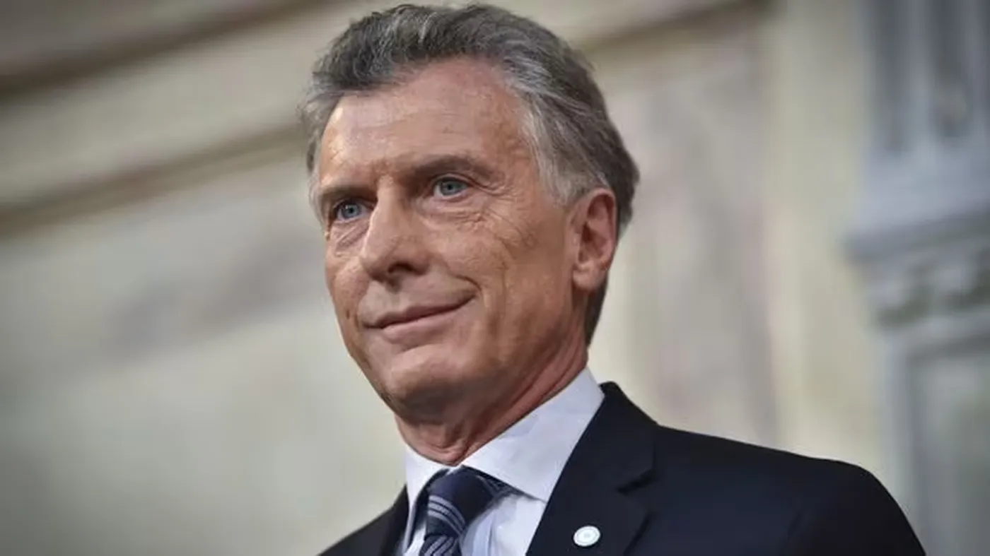 Mauricio Macri volvió a pedir la renuncia de Manuel Adorni y le metió más presión al Gobierno