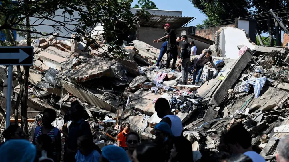 Al menos 111 muertos y 380 heridos por el terremoto en Colombia