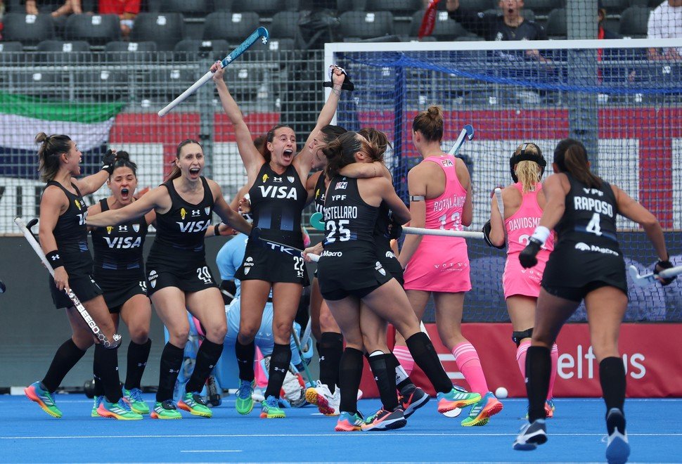 Las Leonas vencieron a Alemania y consiguieron un triunfo clave en el Mundial de Hockey