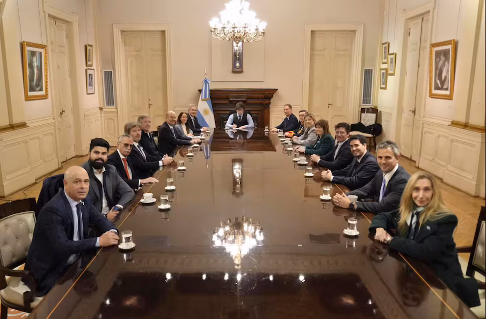 El Gobierno analiza medidas para desalentar el sobreendeudamiento