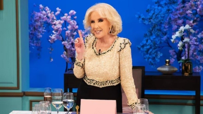 Mirtha Legrand recibió el alta médica tras una semana internada