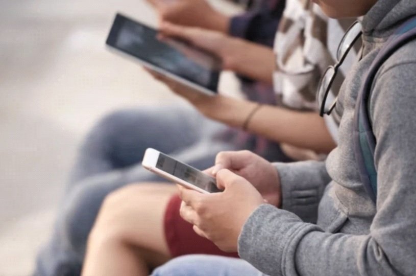 Nueva denuncia en una escuela por la distorsión de fotos de alumnos con IA