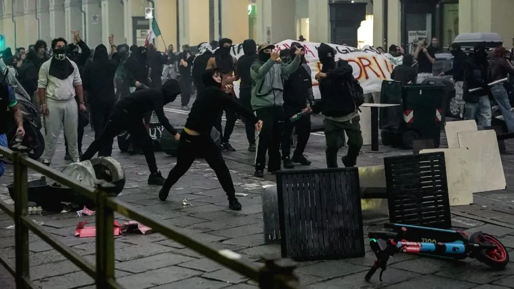 Italia se suma a los disturbios de Francia: saqueos en Milán y Meloni convocó a una reunión de seguridad