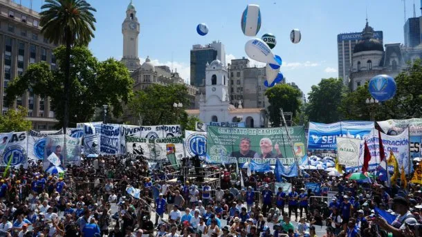 La CGT anunci&oacute; una movilizaci&oacute;n para el mi&eacute;rcoles que viene en rechazo a la reforma laboral: no hay paro