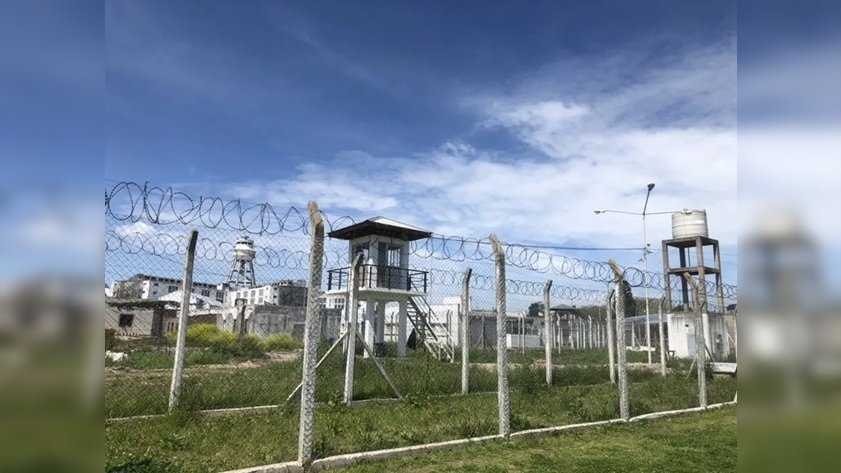 Investigan a presos de Olmos por extorsionar al soldado que se suicid&oacute; en Olivos
