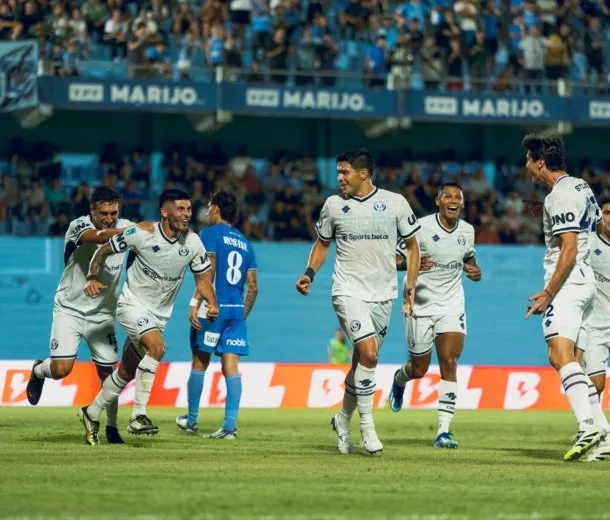 Independiente Rivadavia venci&oacute; a Estudiantes (RC) de visitante y es l&iacute;der perfecto