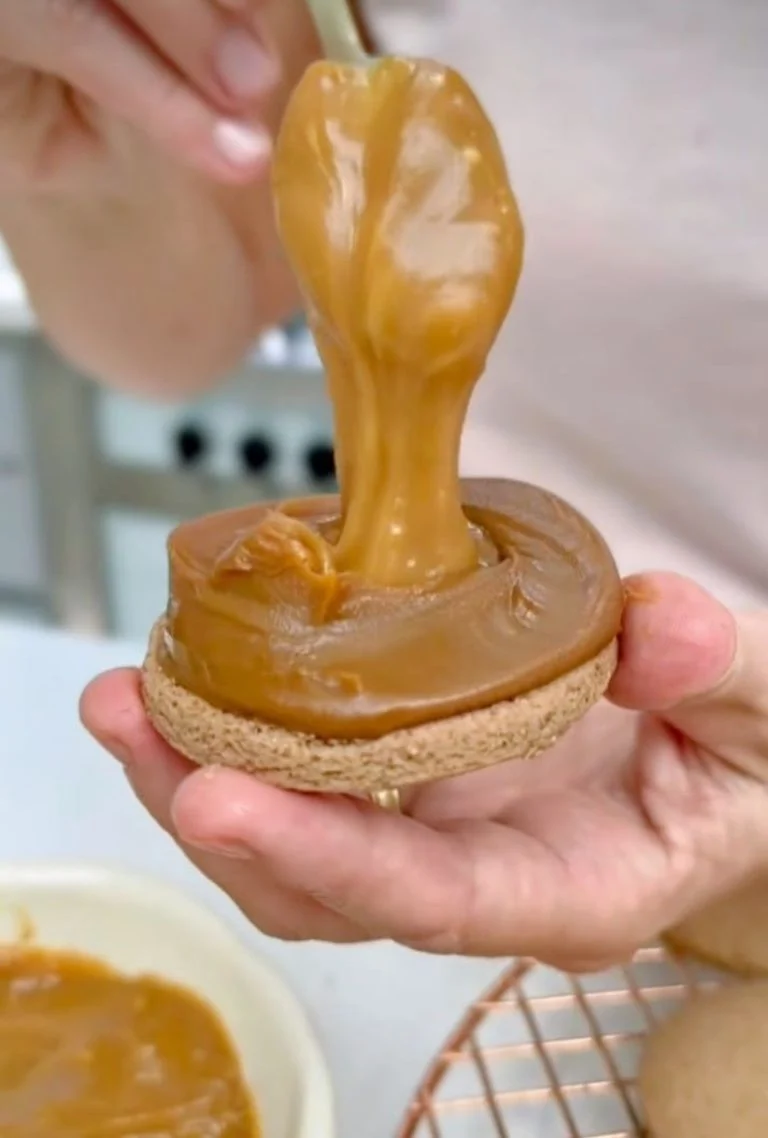 Alfajores de chocolate sin gluten: la receta infalible de Ale Temporini