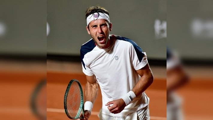 La haza&ntilde;a de Tom&aacute;s Etcheverry en R&iacute;o: dos partidos en un d&iacute;a, victoria en la final y primer t&iacute;tulo ATP