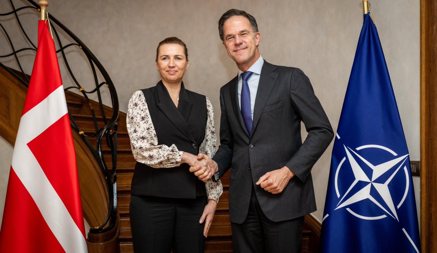 Acuerdo entre Dinamarca y la OTAN para blindar el &aacute;rtico