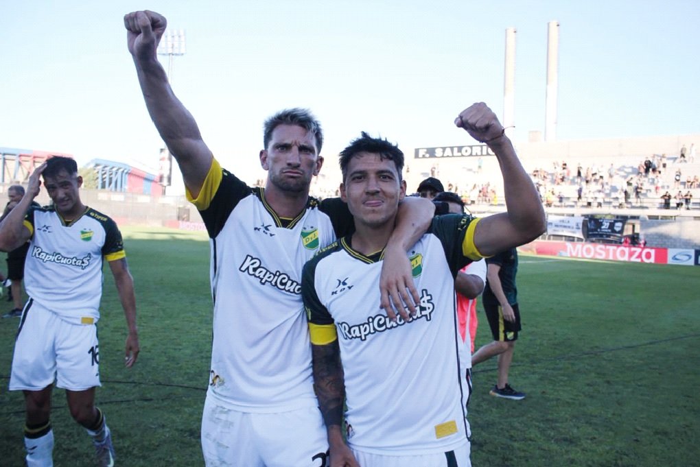 Triunfo de Defensa y Justicia ante Riestra